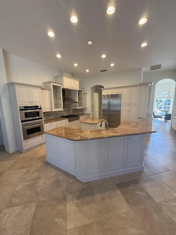 Kitchen before the remodel